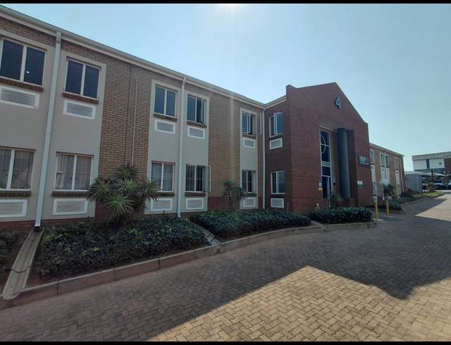 261M² OFFICE TO LET IN RANDJESPARK